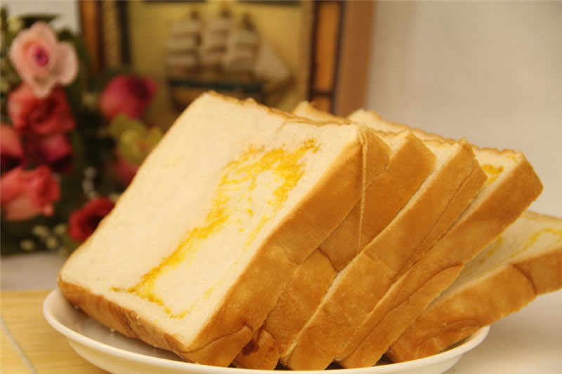 過(guò)期面包銷(xiāo)毀